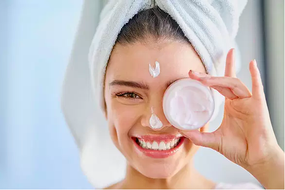 Buying Guide: Best Organic Face Moisturizers For All Skin Types